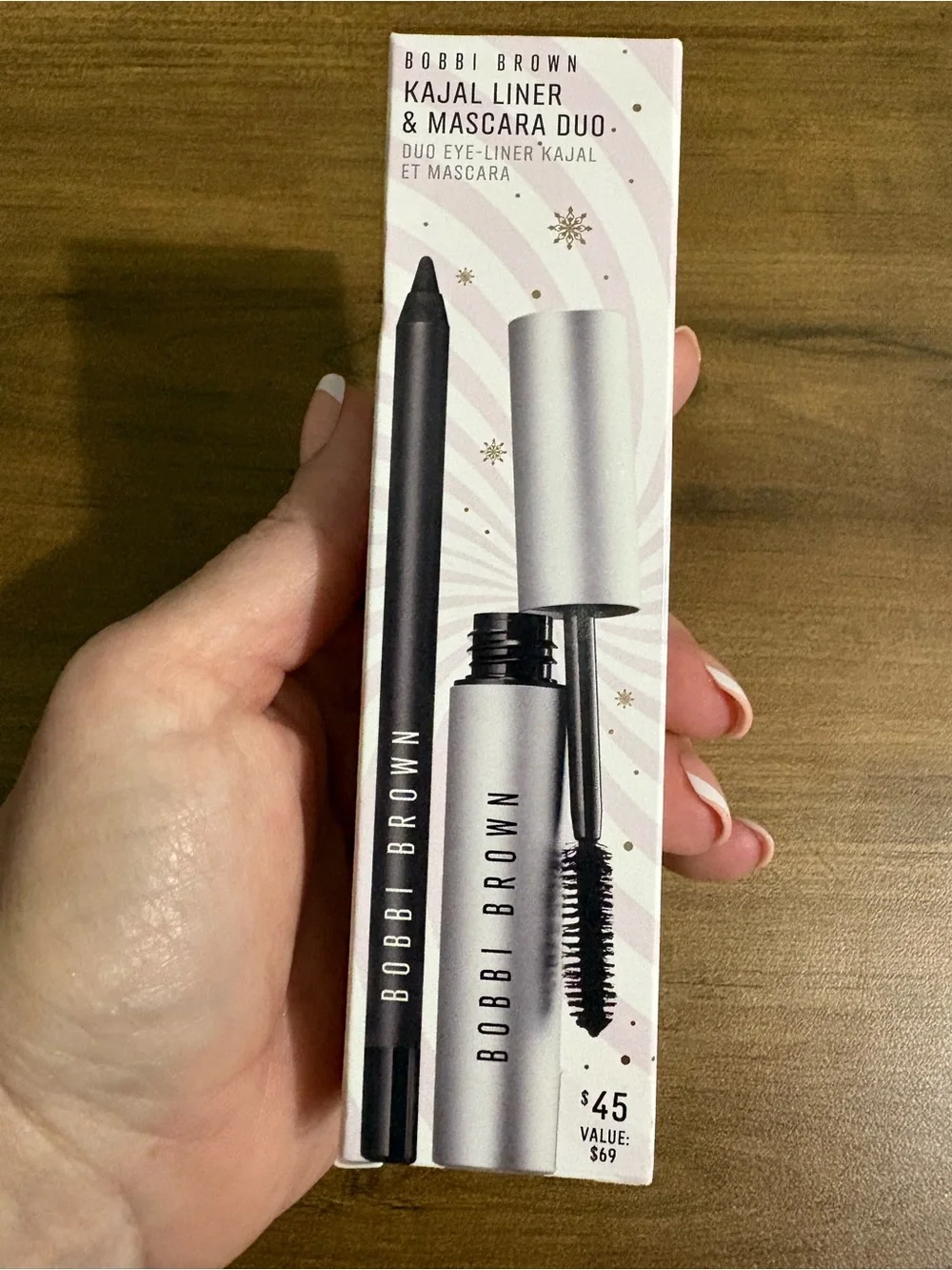 Bobbi Brown Smoky Eye Longwear Volumizing Mascara- Black